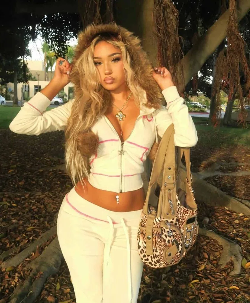 baddie style hoodie outfit