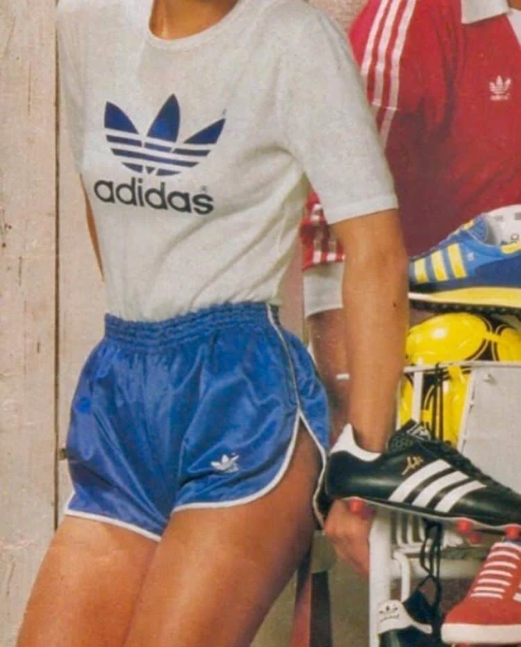 kickball game outfit retro