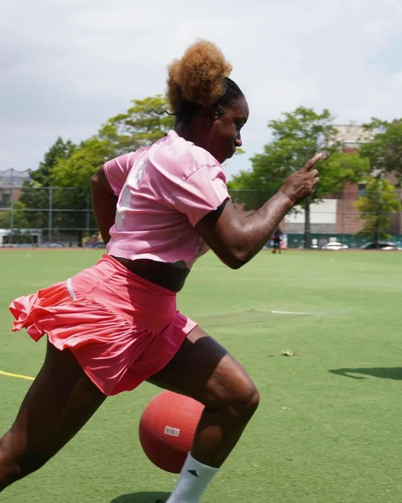 KICKBALL outfit women