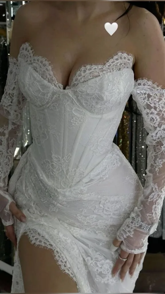 what to wear under the wedding dress