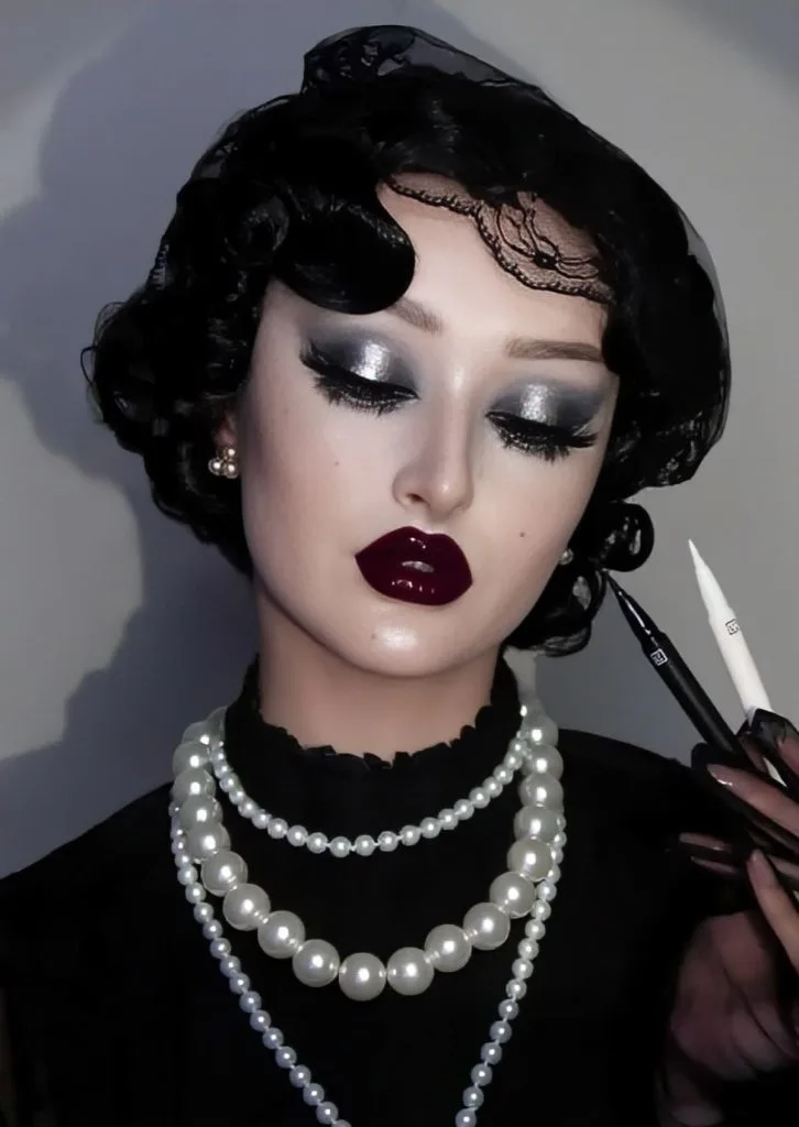 FILM NOIR aesthetic style