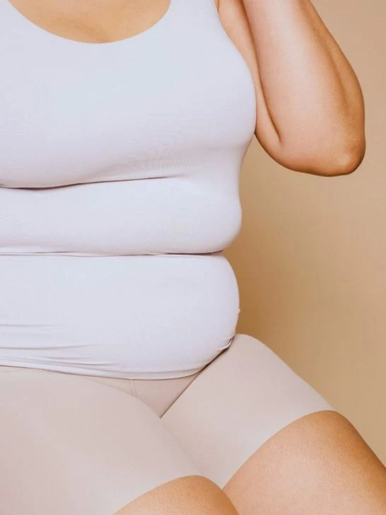 How to Dress a Menopausal Belly outfits