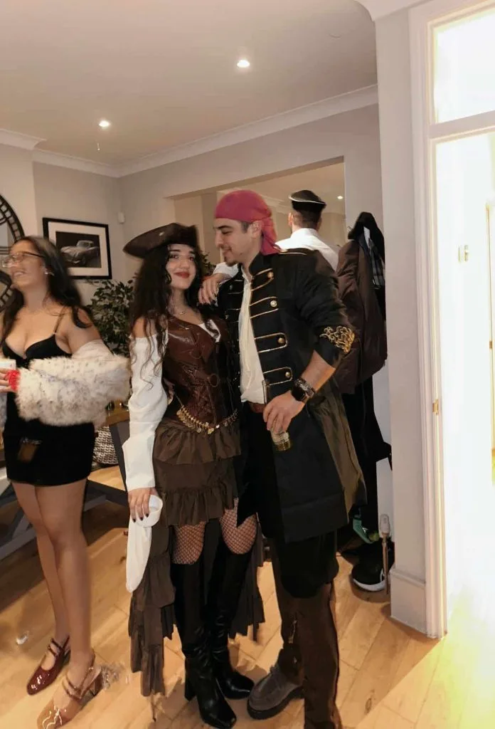 pirate carribean outfit fishnet tights