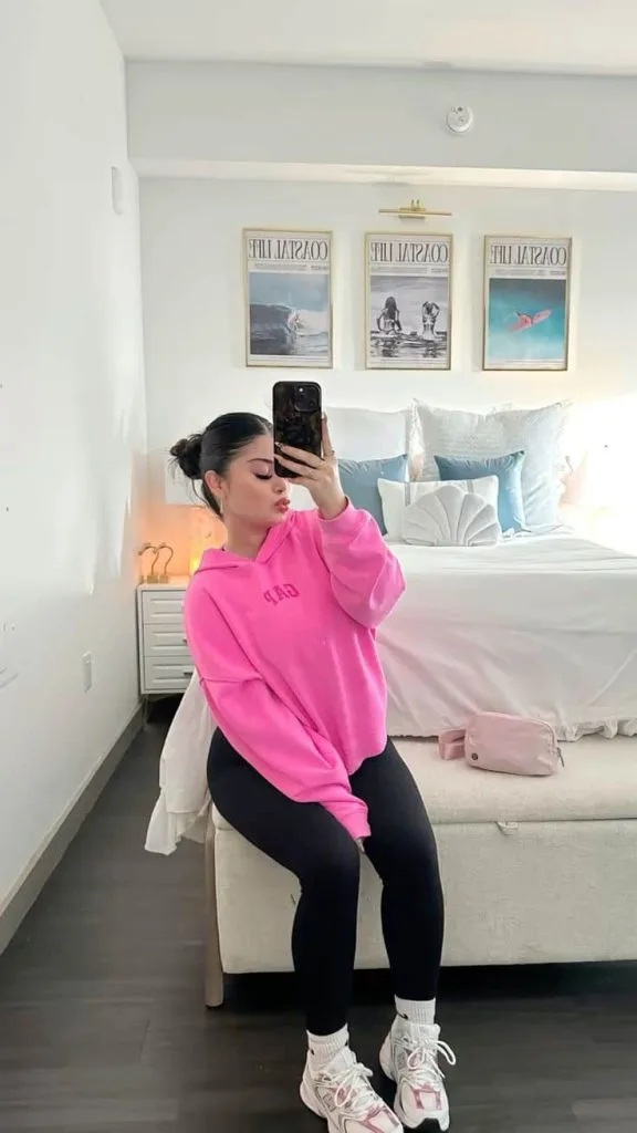 The Oversized Hoodie & Leggings trampoline park outfits 