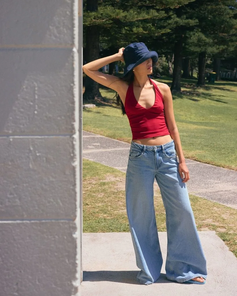 normcore outfit ideas with jeans