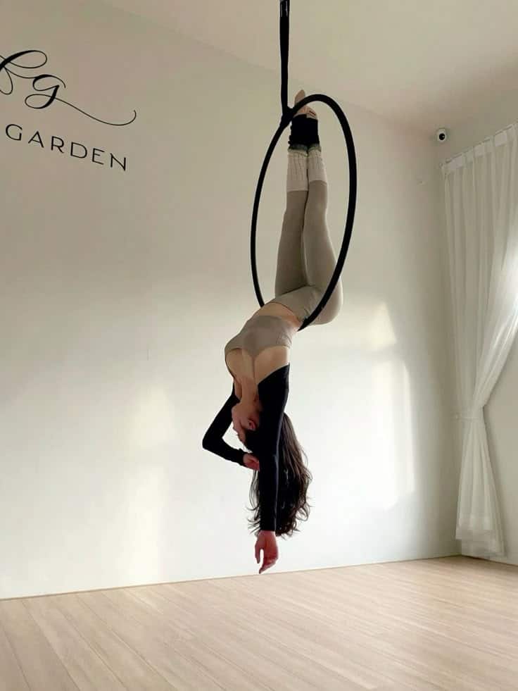 what to wear aerial hoop lyra hoop