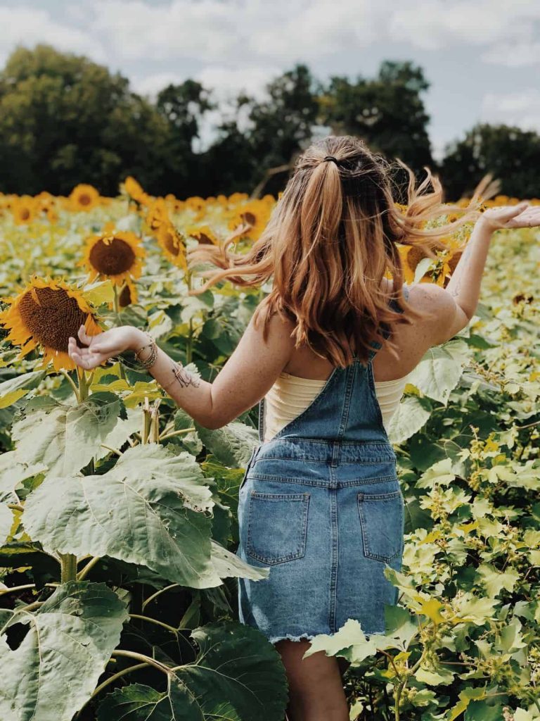 what to wear to sunflower field  overalls 