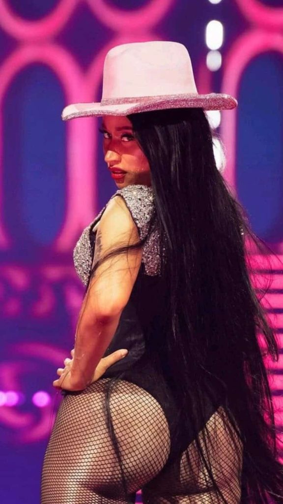Nicki Minaj inspired outfits