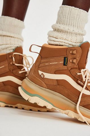 HIKING SHOES FOR planting trees