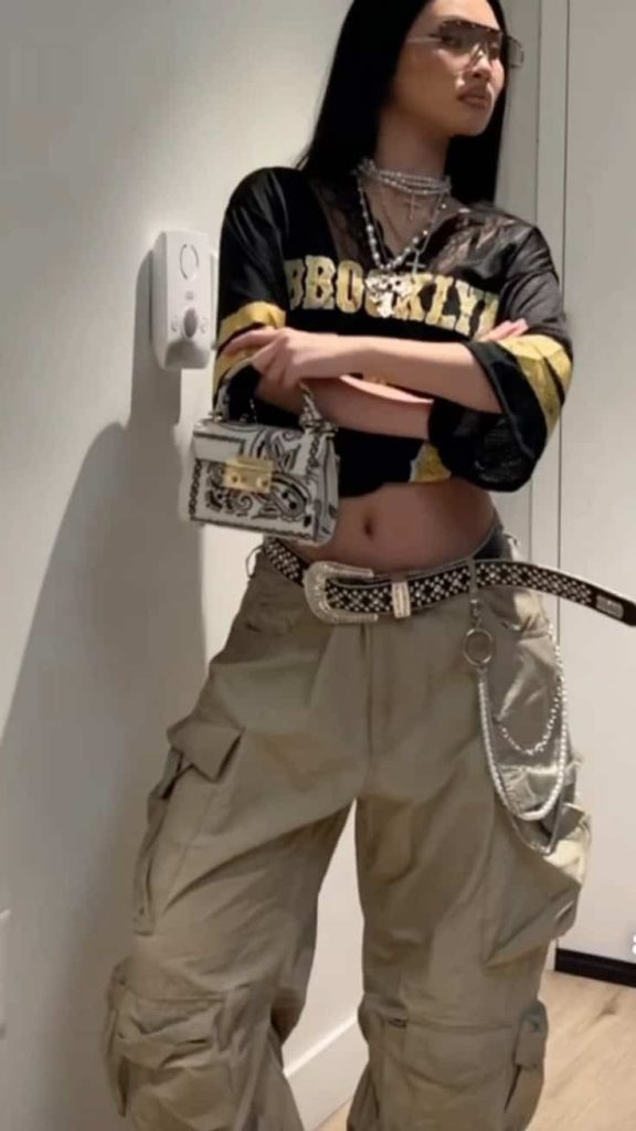 Jersey & Cargo Pants baddie style