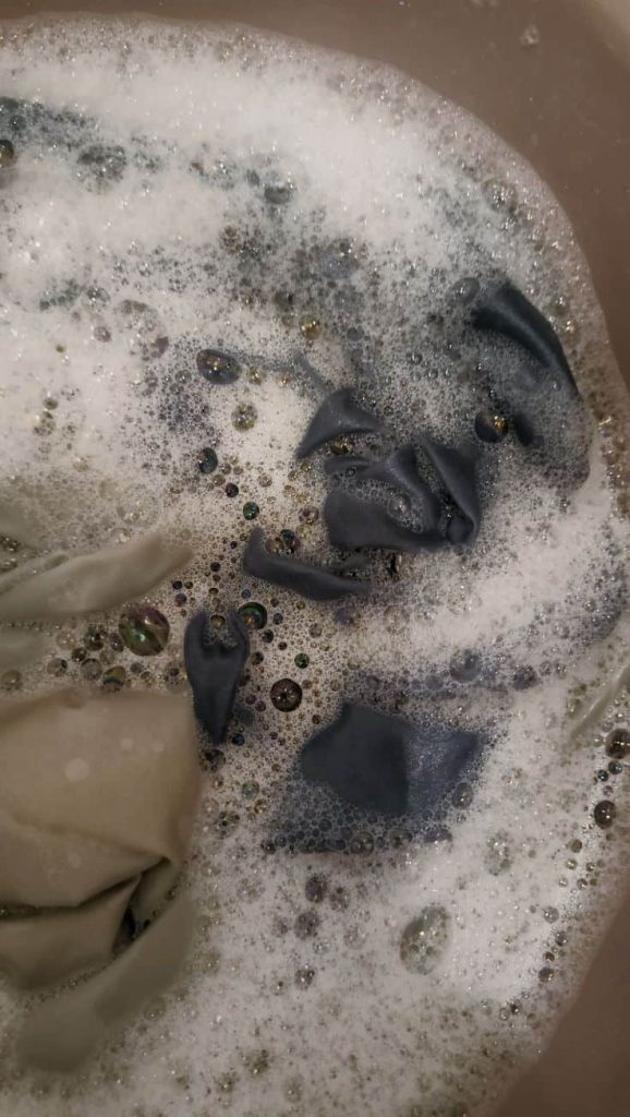soak in vinegar how to get rid of clothes odor
