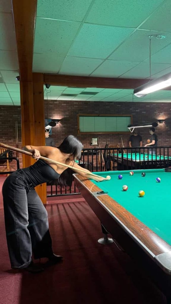 CASUAL pool hall outfits