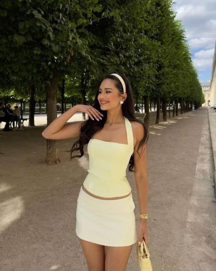 spring break outfits pastel colour