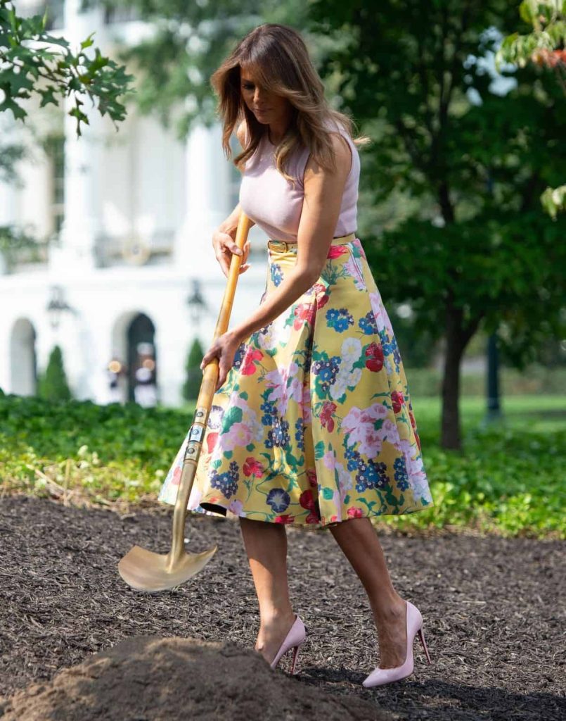 plant tree outfits 