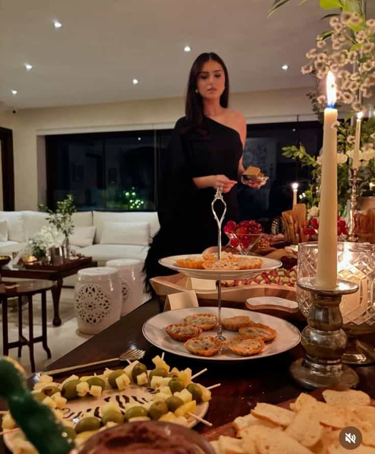 kitchen tea party host outfit dress