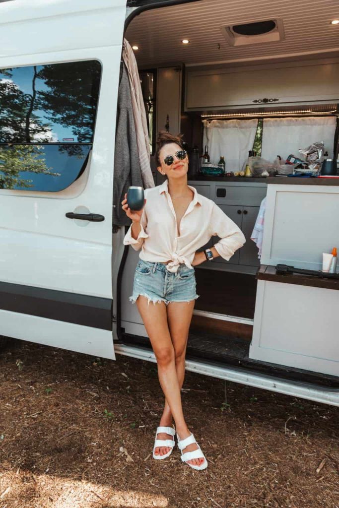 what to wear to glamping