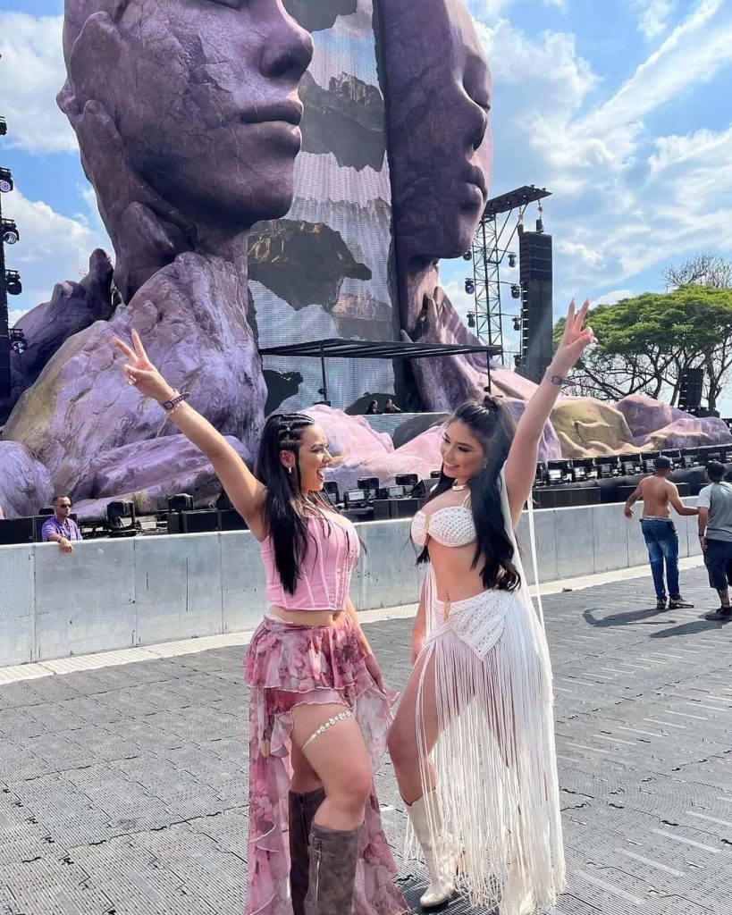 What to wear to Tomorrowland? MUSIC FESTIVAL