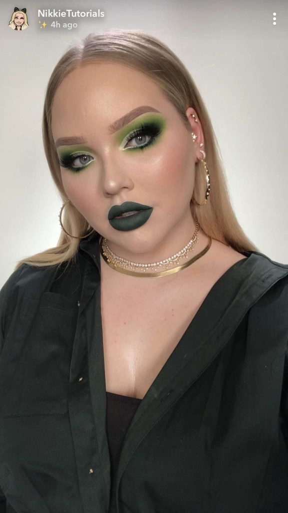 Wicked inspired makeup green eyeshadow