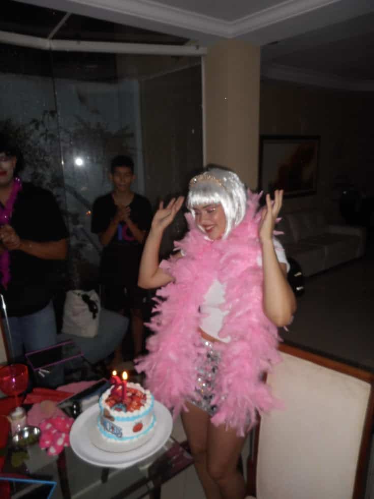 wig party outfit aesthetic birthday party